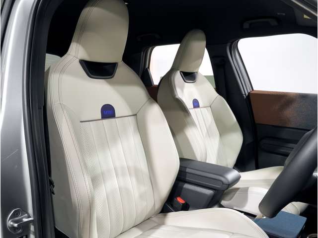 MINI Countryman 5