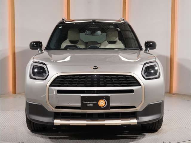 MINI Countryman 9