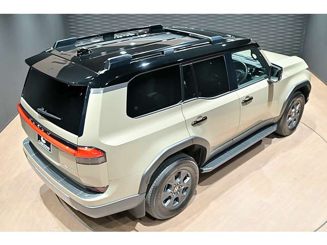 Lexus GX 8