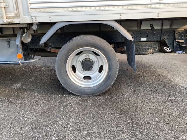 Mitsubishi Fuso Canter 12