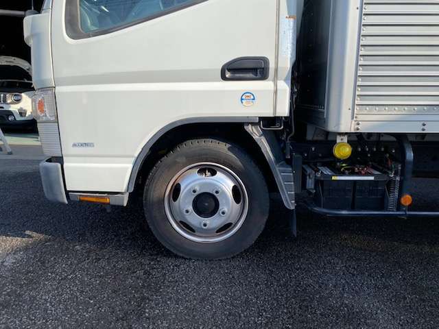 Mitsubishi Fuso Canter 10