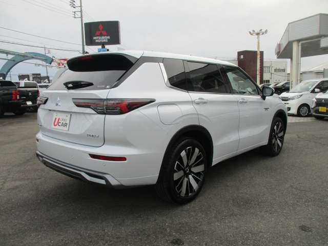 Mitsubishi Outlander 10
