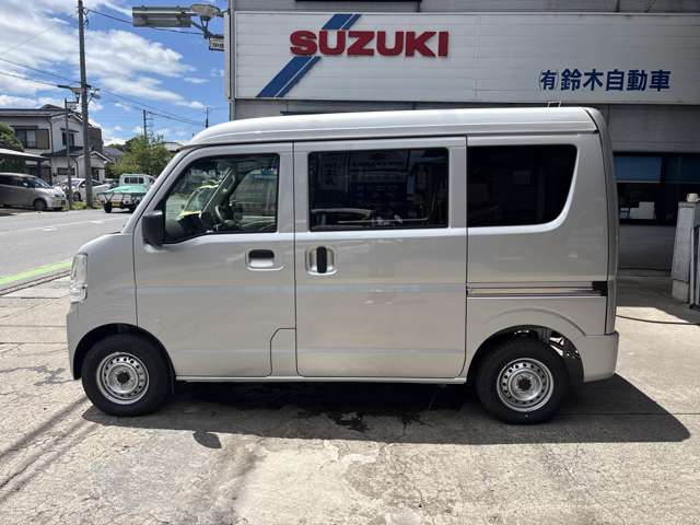 Suzuki Every 9