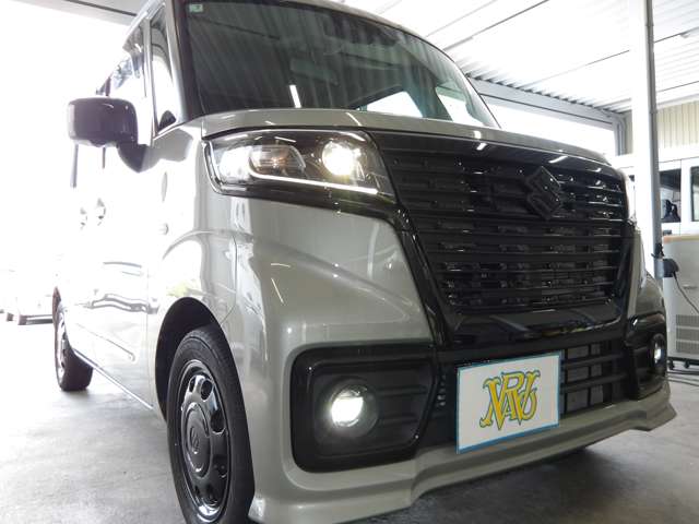 Suzuki Spacia Base 4