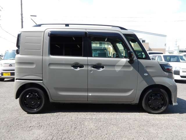 Suzuki Spacia Base 10
