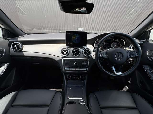 Mercedes-Benz GLA-Class 5