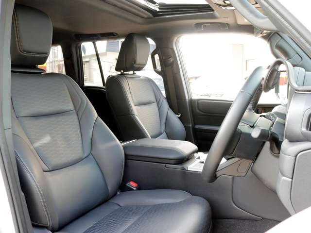 Toyota Land Cruiser 250 8