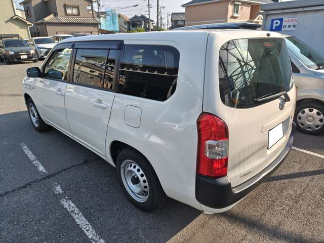 Toyota Probox Van 2
