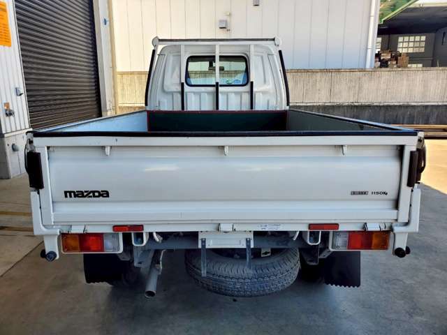 Mazda Bongo Truck 8