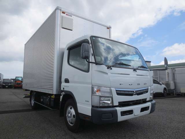 Mitsubishi Fuso Canter 2