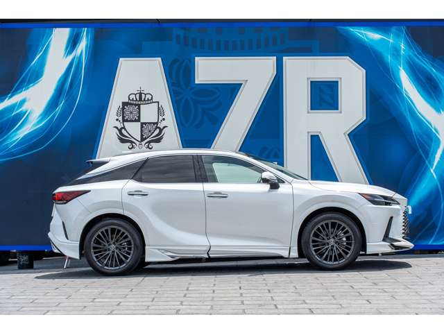 Lexus RX 10