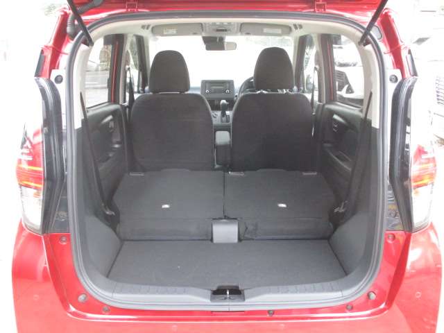 Mitsubishi eK X 11