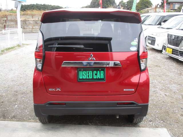 Mitsubishi eK X 7
