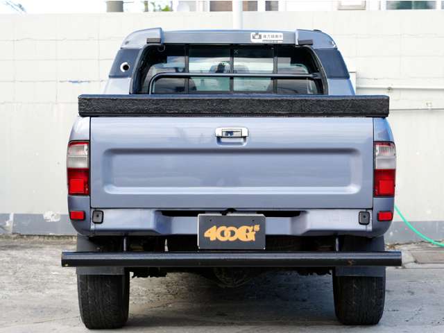 Toyota Hilux 3