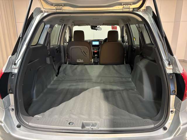 Nissan NV150 AD 11