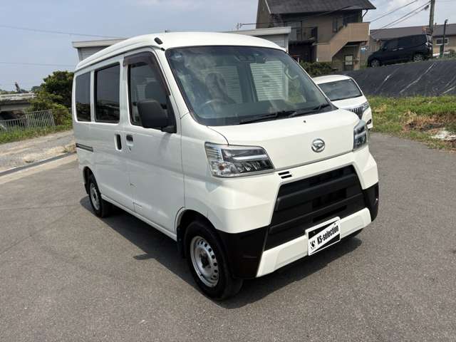 Daihatsu Hijet Cargo 10