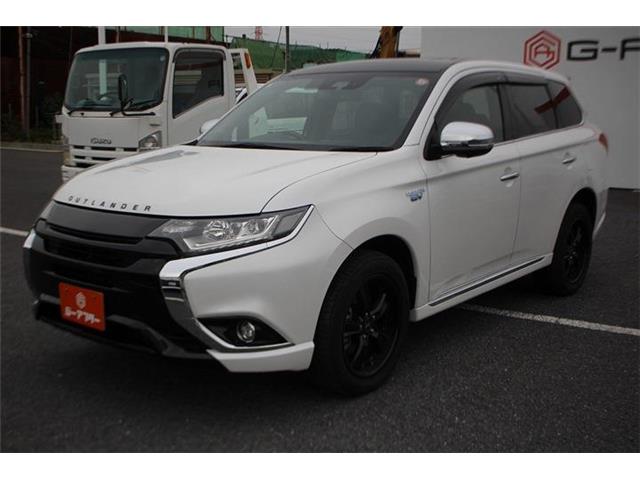 Mitsubishi Outlander PHEV 11