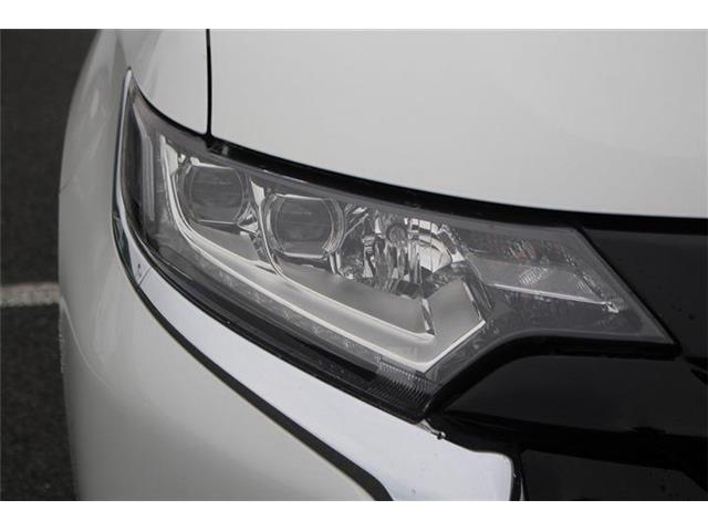 Mitsubishi Outlander PHEV 8
