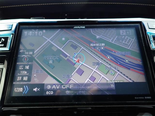Toyota Harrier 4