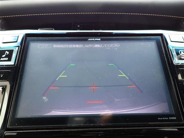Toyota Harrier 5