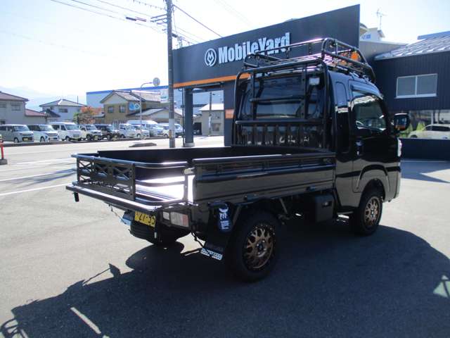 Daihatsu Hijet Truck 4