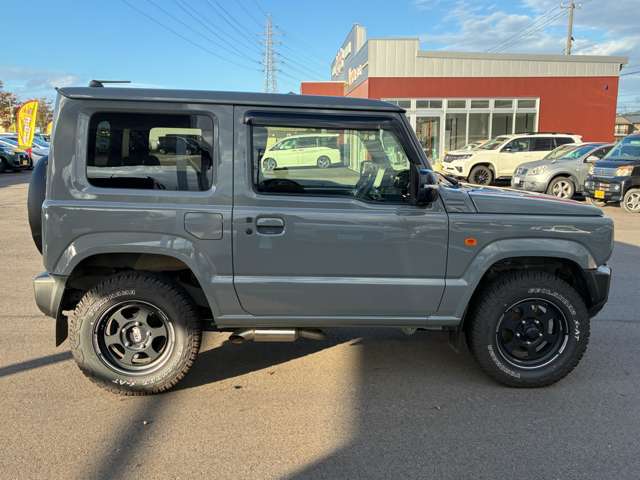 Suzuki Jimny 11