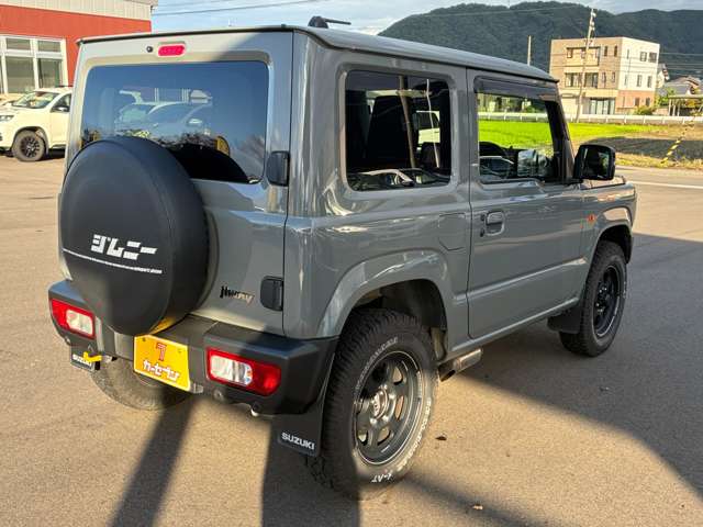 Suzuki Jimny 12