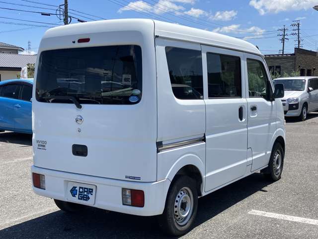 Nissan NV100 Clipper 11
