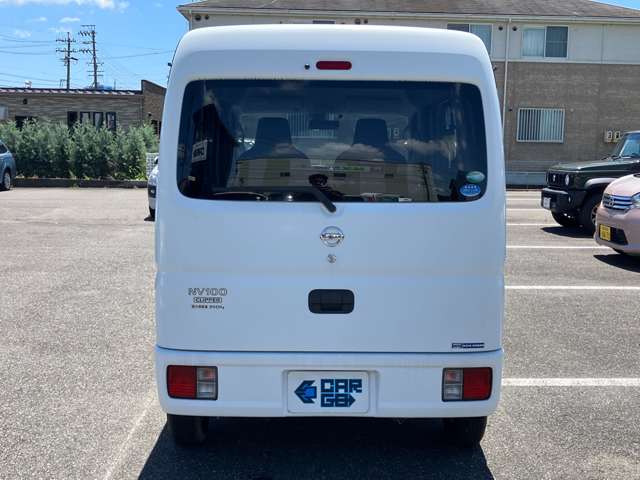 Nissan NV100 Clipper 10