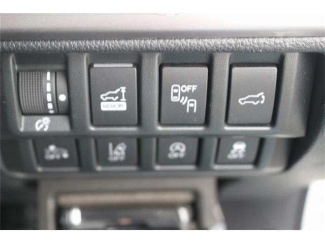 Subaru Legacy Outback 7