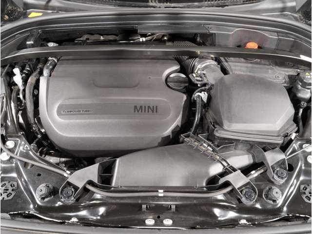 MINI Countryman 8
