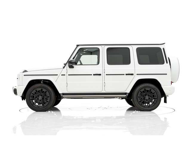Mercedes-Benz G-Class 4