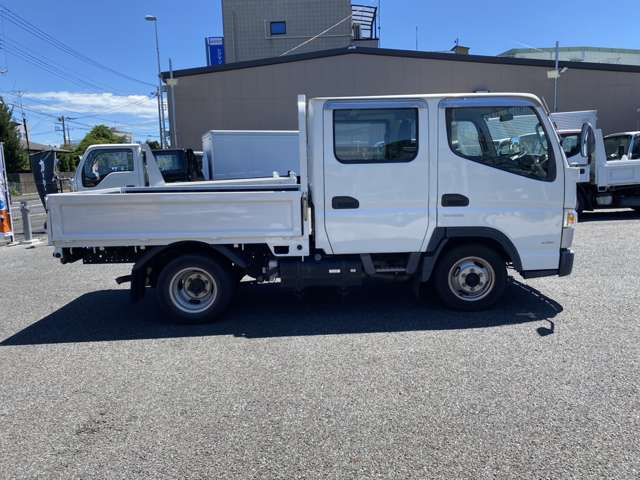 Mitsubishi Fuso Canter 13