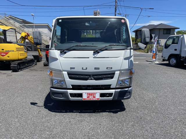 Mitsubishi Fuso Canter 8