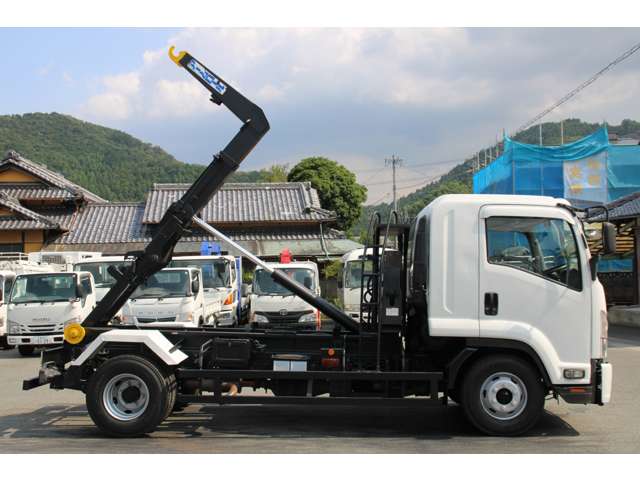 Isuzu Forward 7