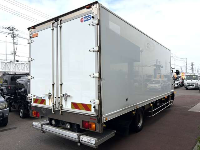 Hino Ranger 9