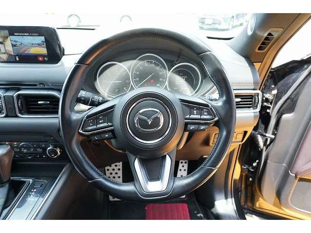 Mazda CX-8 4
