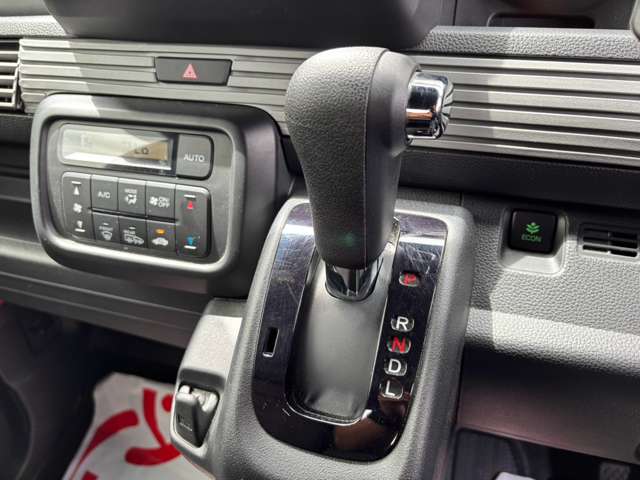 Honda N-VAN 7