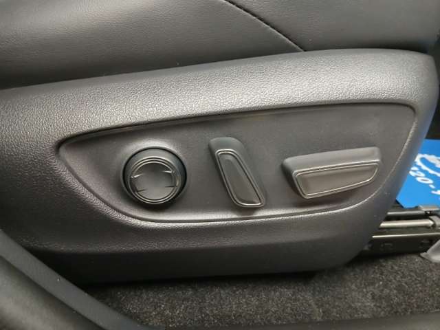 Toyota Harrier 12