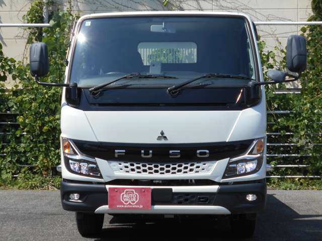 Mitsubishi Fuso Canter 2