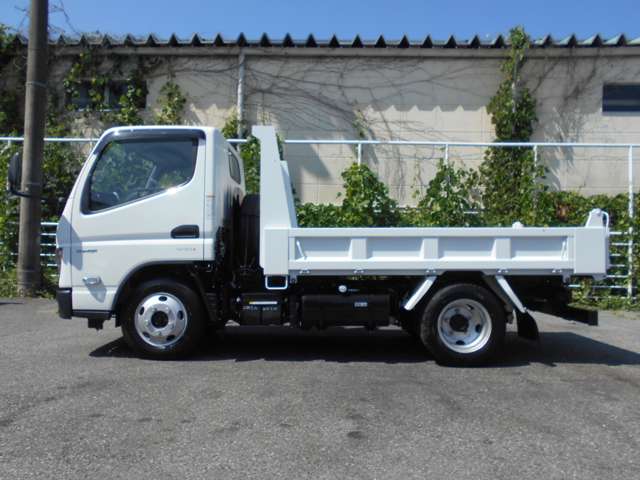 Mitsubishi Fuso Canter 4