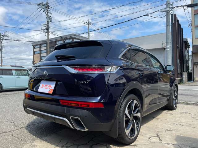 DS Automobiles DS 7 Crossback 11