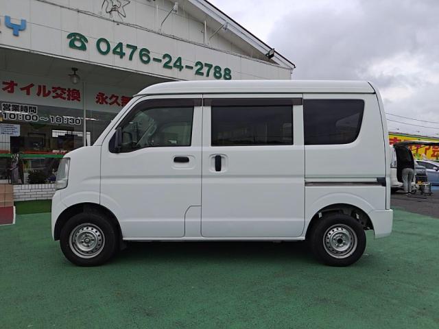 Nissan NV100 Clipper 12