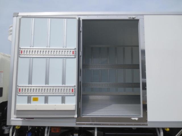 Hino Ranger 12