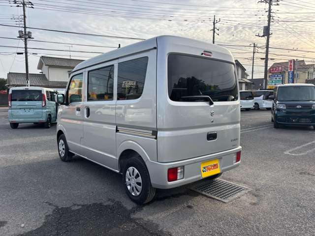 Suzuki Every 9