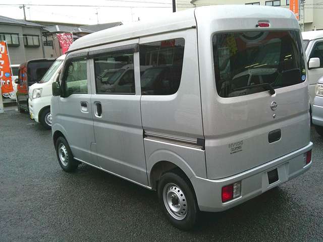 Nissan NV100 Clipper 5