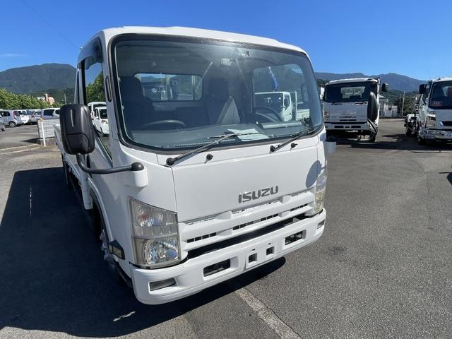 Isuzu Elf 11