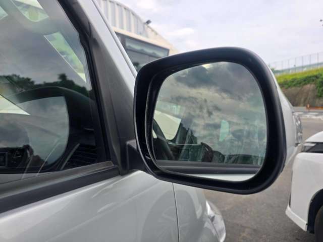 Daihatsu グランマックスカーゴ 12