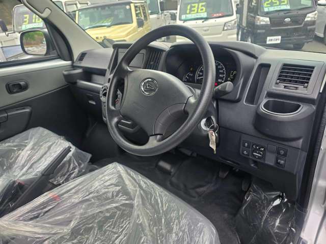 Daihatsu グランマックスカーゴ 2