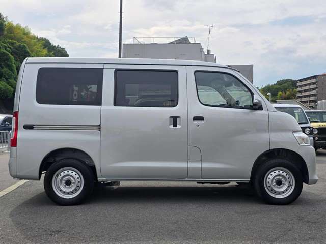 Daihatsu グランマックスカーゴ 7